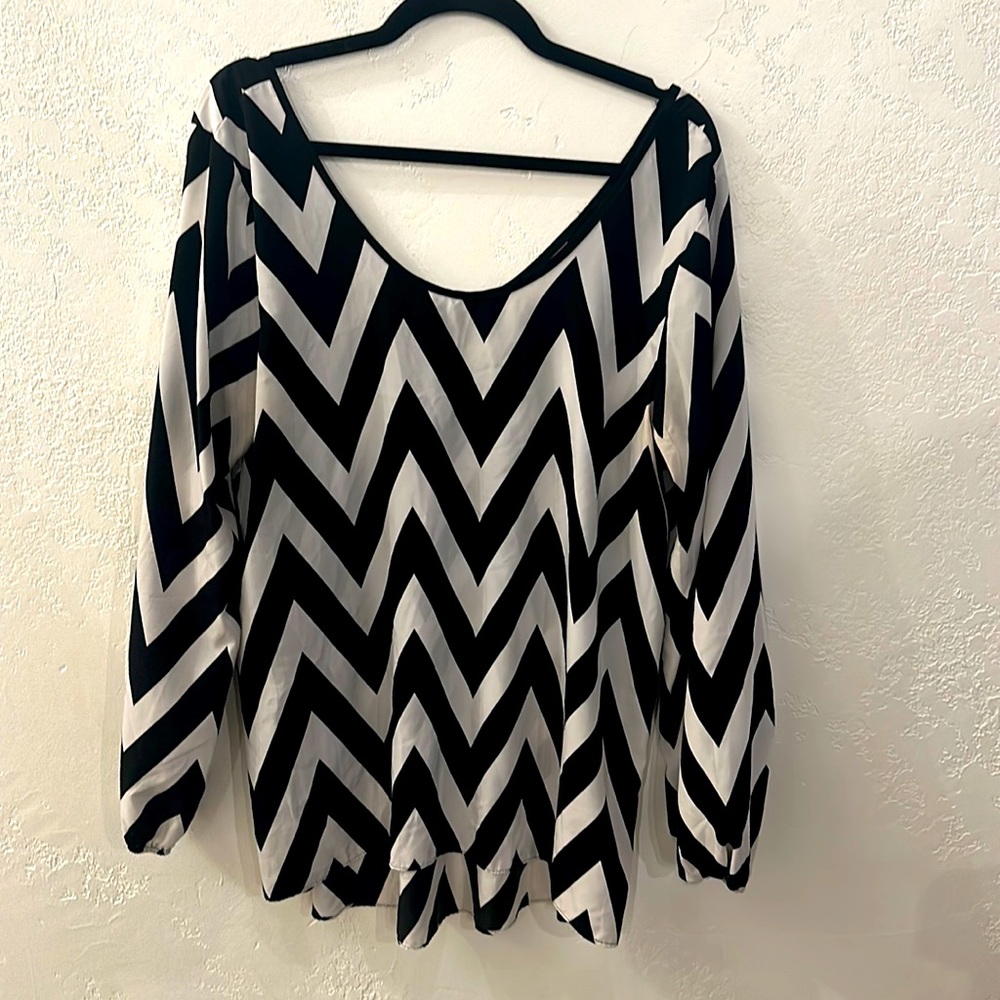 Black white silk tunic